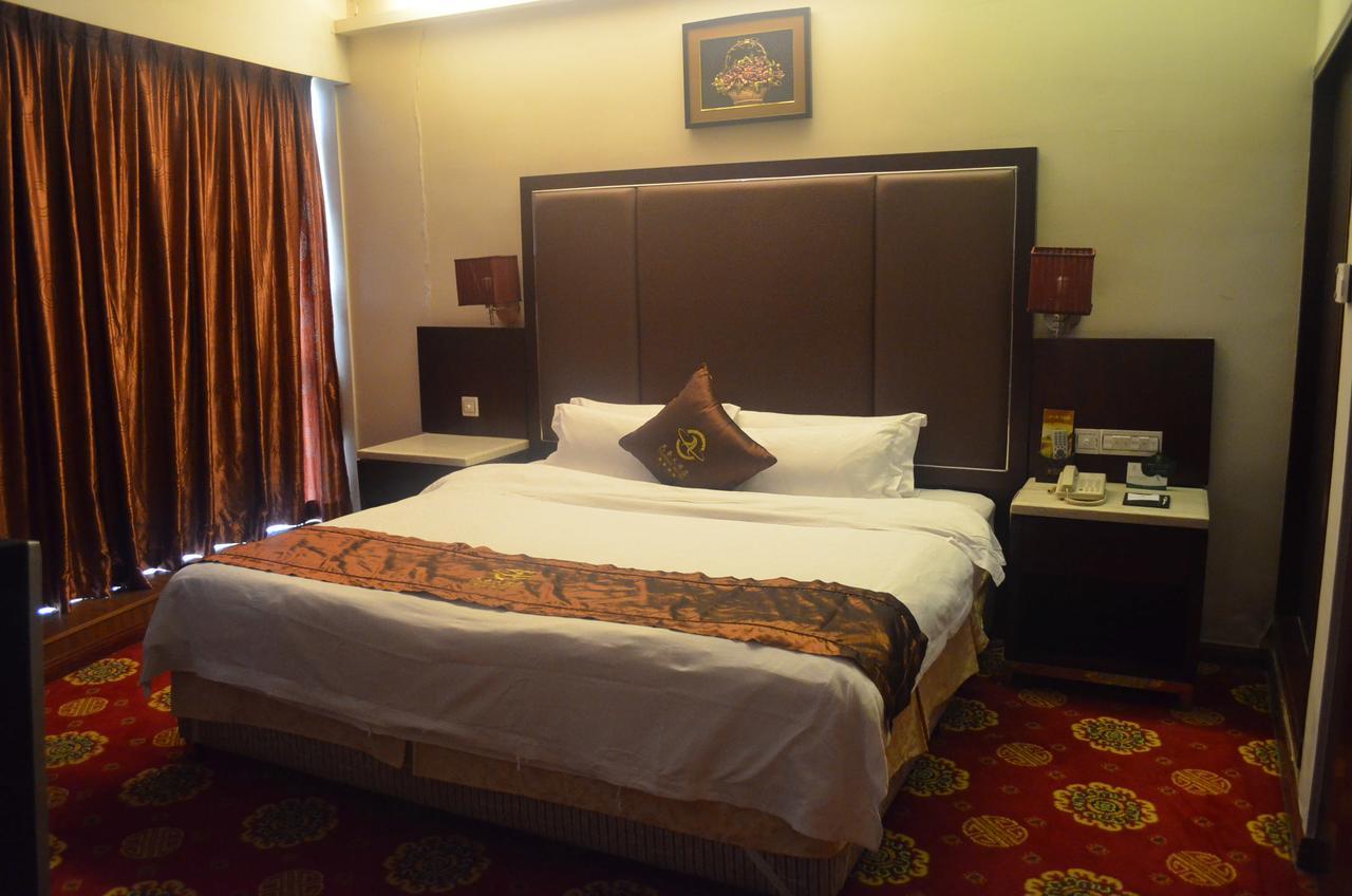 Tianhao Hotel Guangzhou Buitenkant foto