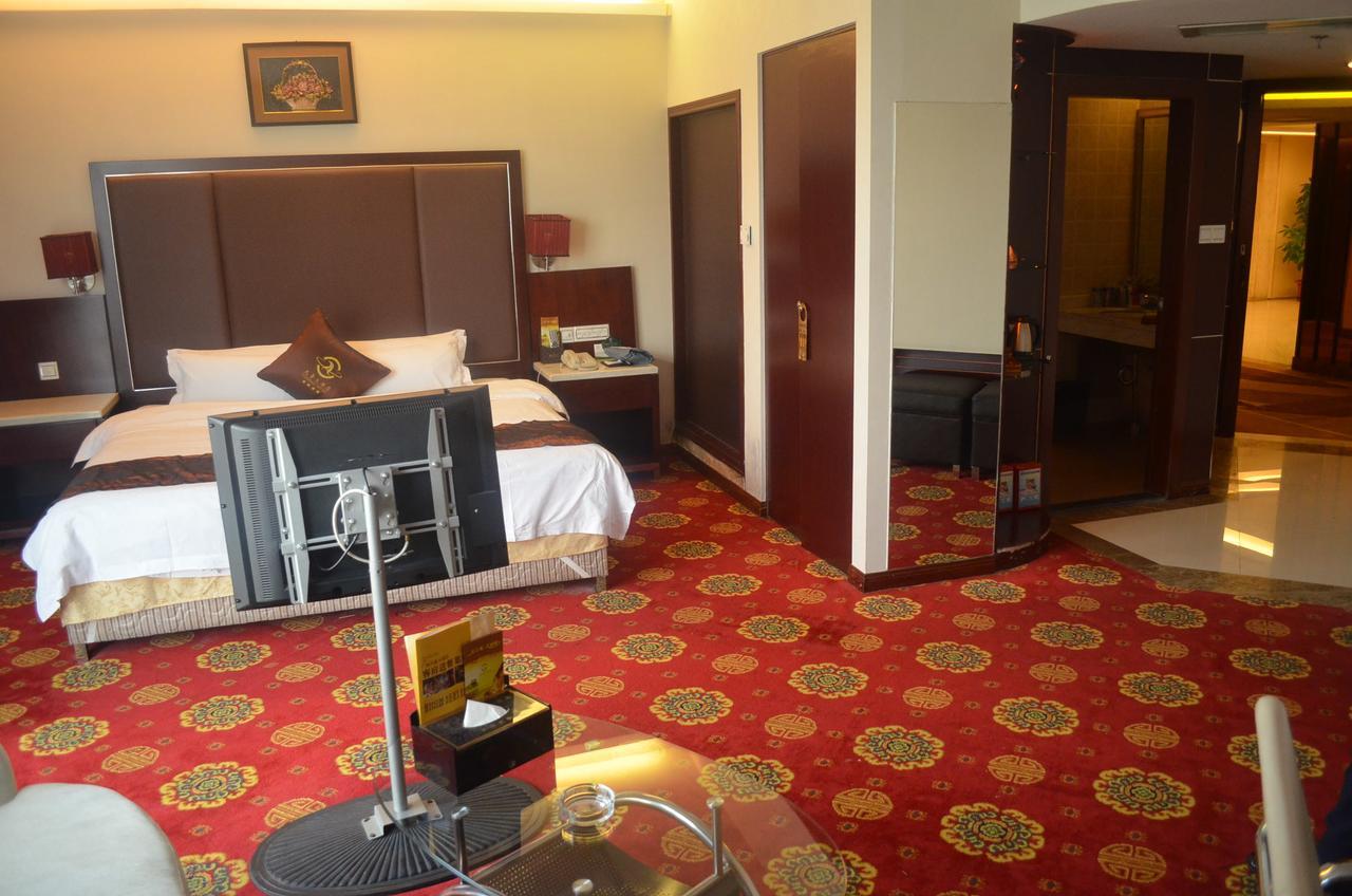 Tianhao Hotel Guangzhou Buitenkant foto