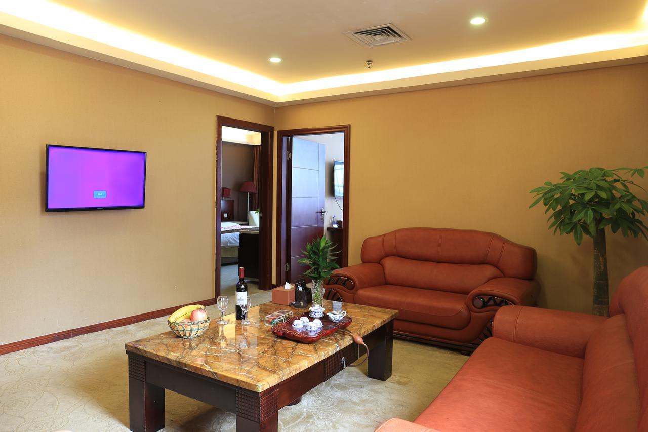 Tianhao Hotel Guangzhou Buitenkant foto
