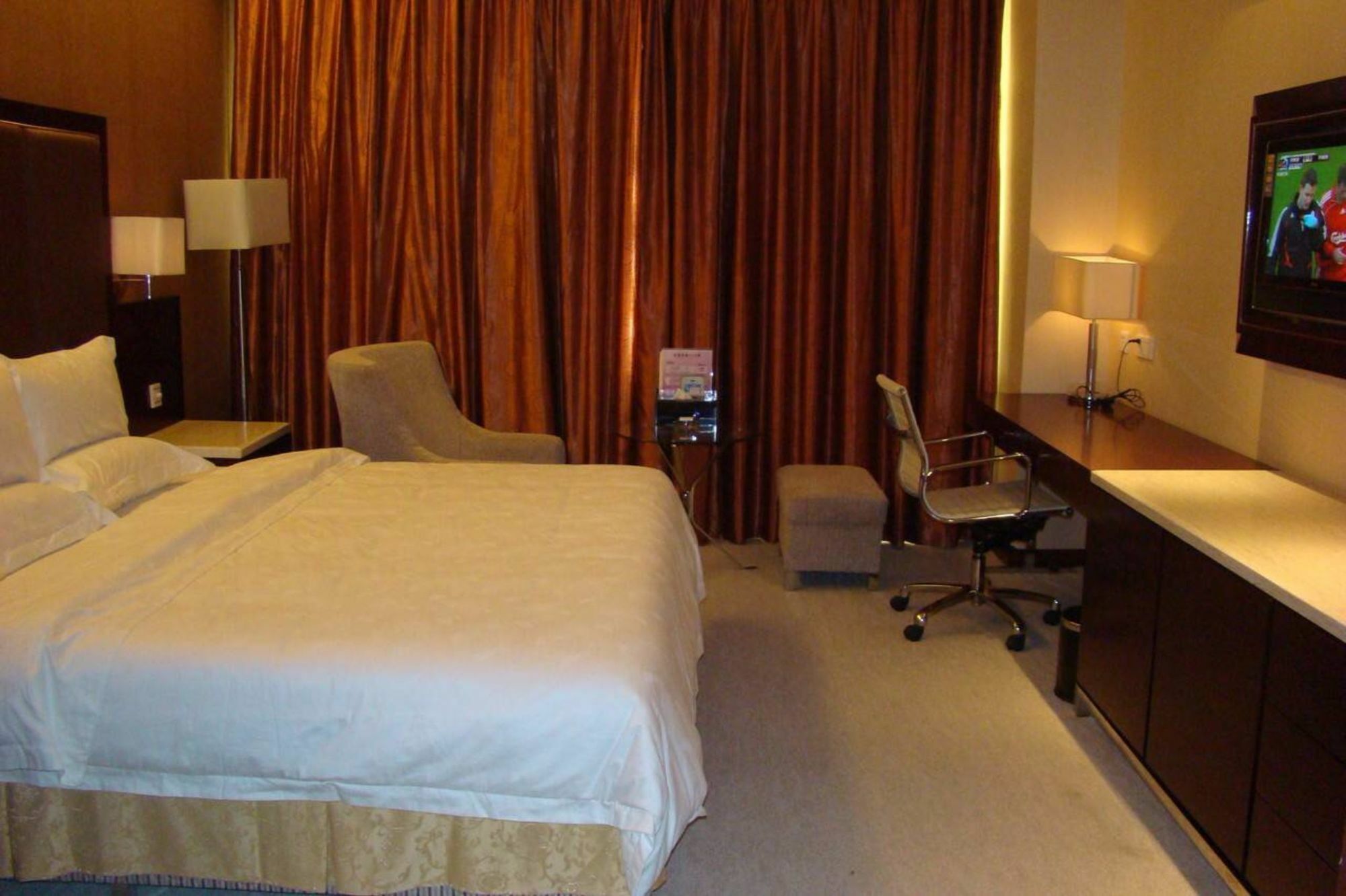 Tianhao Hotel Guangzhou Buitenkant foto